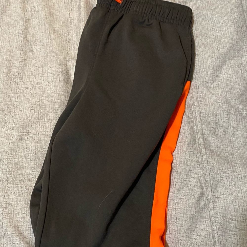 Multiple Boys athletic pants - Picture 3 of 6